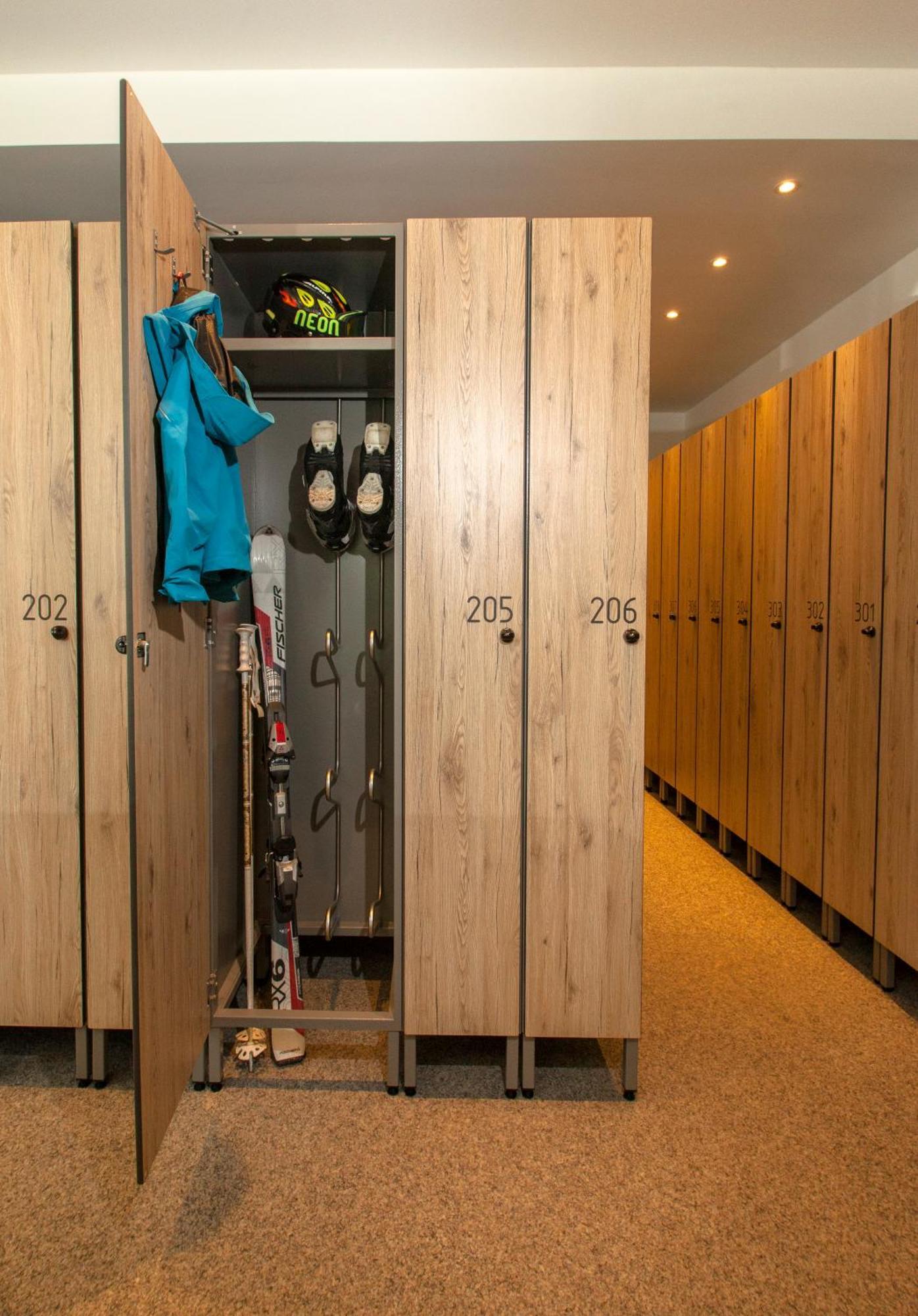 Hotel Prägant Bad Kleinkirchheim Bagian luar foto